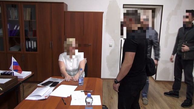 Правоохранителями Кабардино-Балкарии задержаны взяткодатель и посредница коррупционного деяния