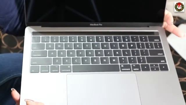 Unboxing of 13 Inch Macbook Pro, Touch Bar Technology late 2016   Early Christmas Present LAPTOP RE