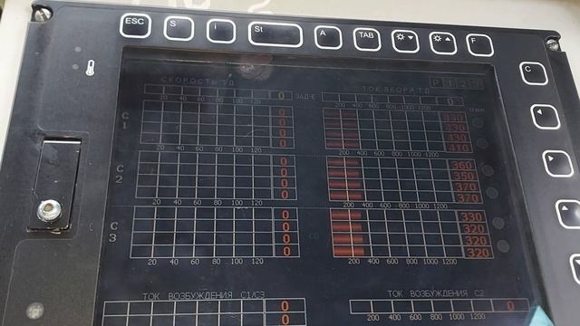 Электровоз 3ЭС5К.  В НР теряется нагрузка гаснет монитор .