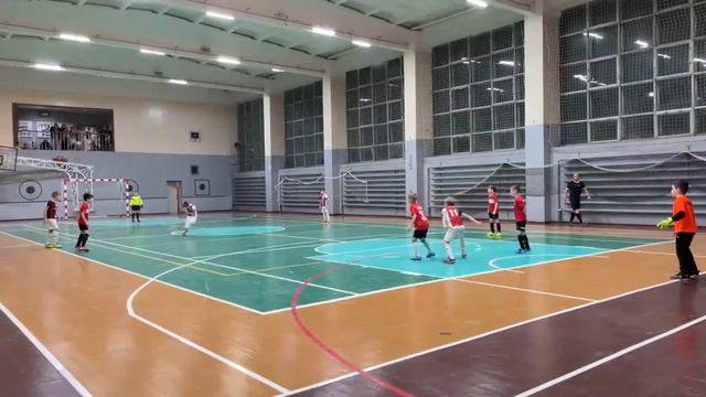 Красивый гол Ярослава Майорова игрока команды Дегтяревец-2013