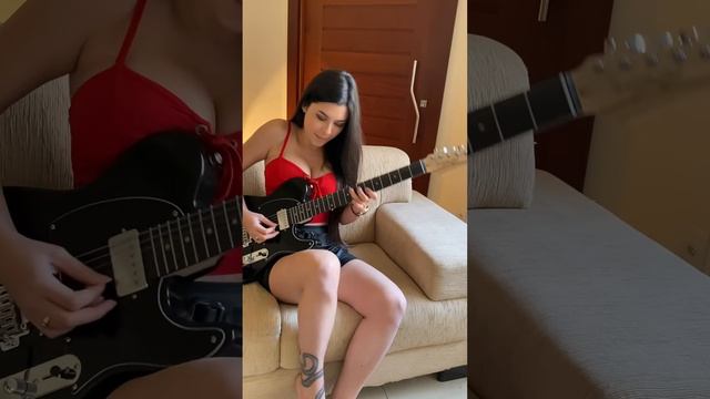 Johnny B. Goode - Larissa Liveir