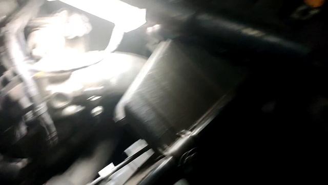 Wymiana chłodnicy wody 1.7 CRDI Kia Carens IV