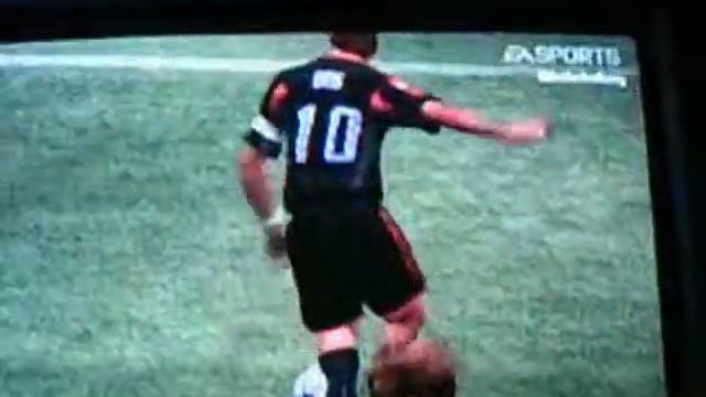 FIFA 05 Video (Off-Screen)