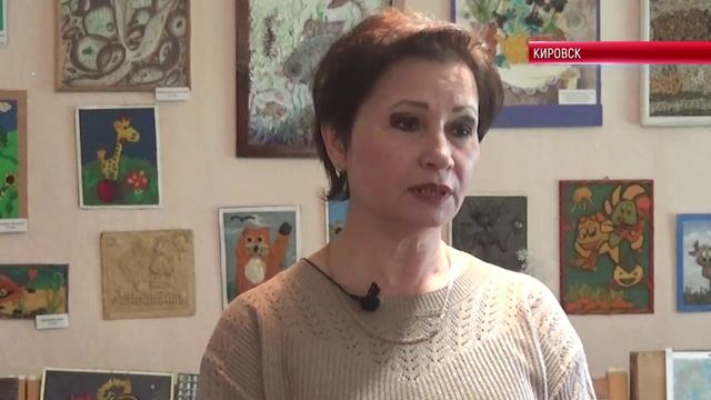 ТК "Родной". Кировская школа искусств получила новую ученическую мебель