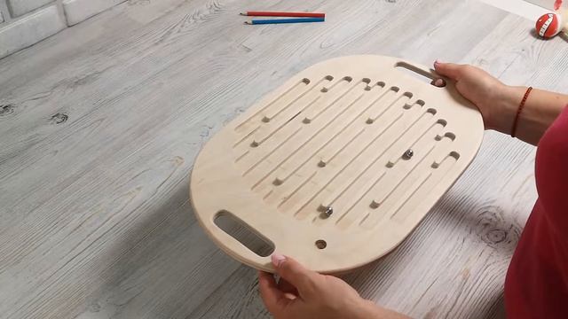 Деревянный лабиринт с ручками