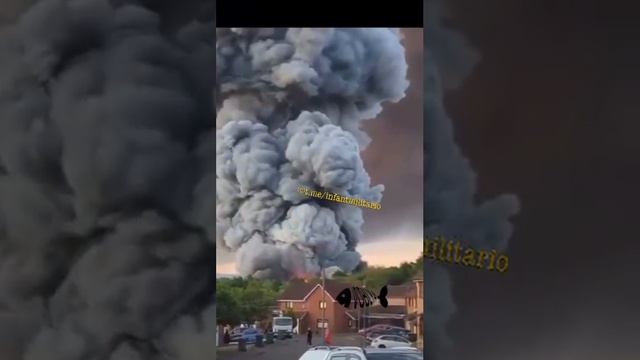 На промышленном объекте британской ОПК Chemring  в Линвуде произошел пожар и взрывы.