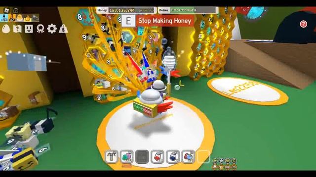 Мой МЕГА мини ФАРМ МЁДА в Roblox Bee Swarm SImulator!