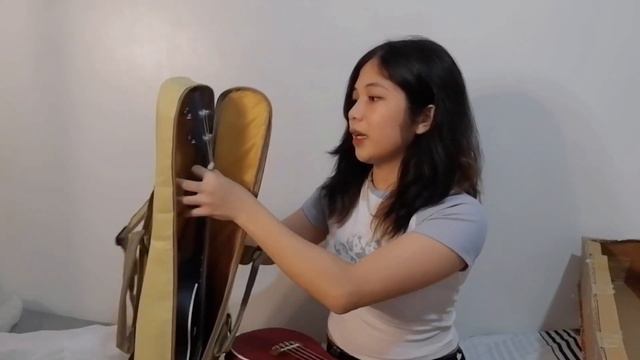 unboxing my first electro-acoustic ukulele | @FlightUkulele DUC380 CEQ Coral Concert Ukulele