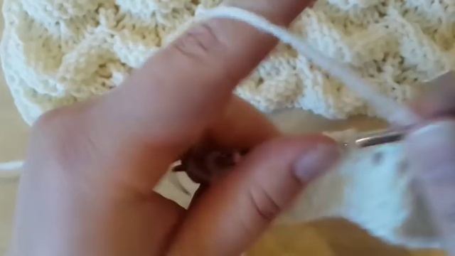 Объемный узор спицами с ажуром. Knitting.