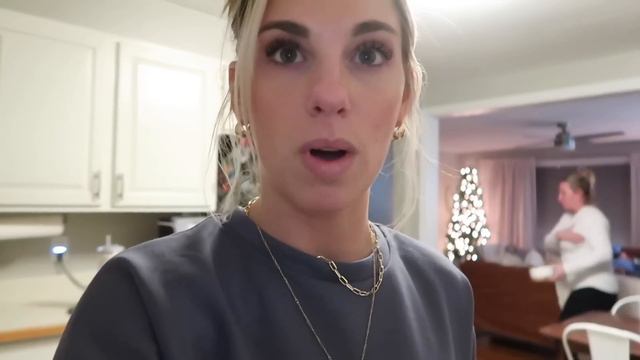 Week Before Christmas VLOG | Healthy Ramen Recipe, Shopping Haul & MORE!