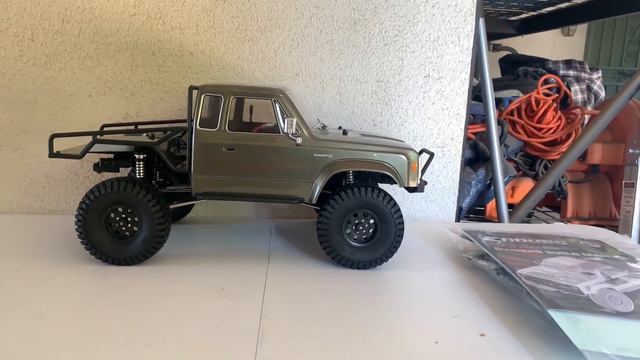 Unboxing Element Enduro Sendero HD Titanium RTR 1:10 scale