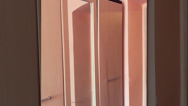Продаж квартири з великим винним підвалом в самому центрі Ужгорода