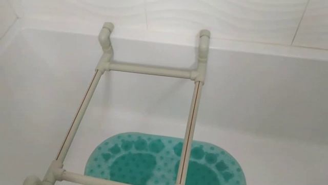 Подставка под детскую ванночку