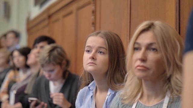 М.О. Баклейчева: видеоотзыв о Школе РОАГ в Санкт-Петербурге