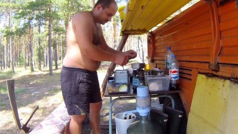 Ночёвка день второй ! прогулка за грибами , грибной суп , и пища богов ))) !