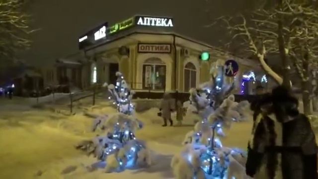 Вечерняя Алексеевка накануне Старого Нового Года 2017[356p][25fps].mp4