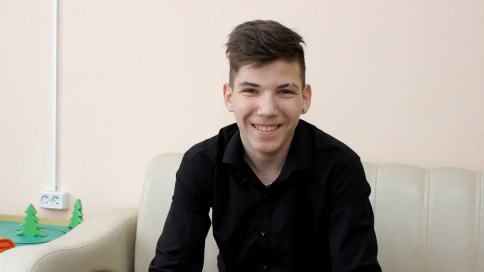 Денис, 14 лет (видео-анкета)