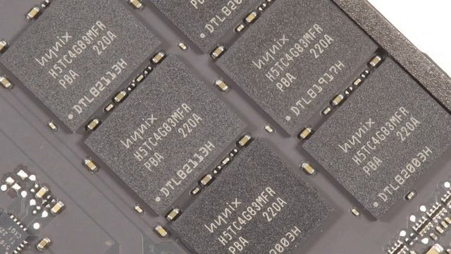 Cracking Open - MacBook Air 13-inch (2012)