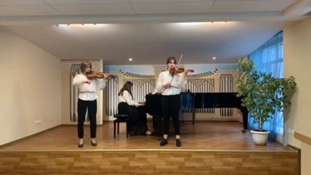 Онищенко Анна