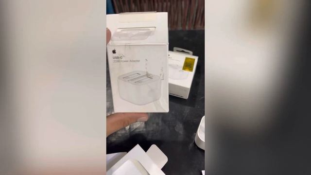 apple 20-W(watt) usb type-c adapter|| iphone charger original vs fake