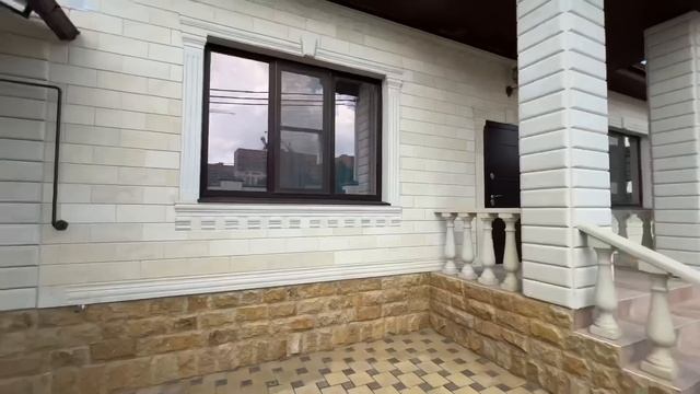 Все остается!! Дом с гаражом и газом на 6 сотках в Краснодаре!!