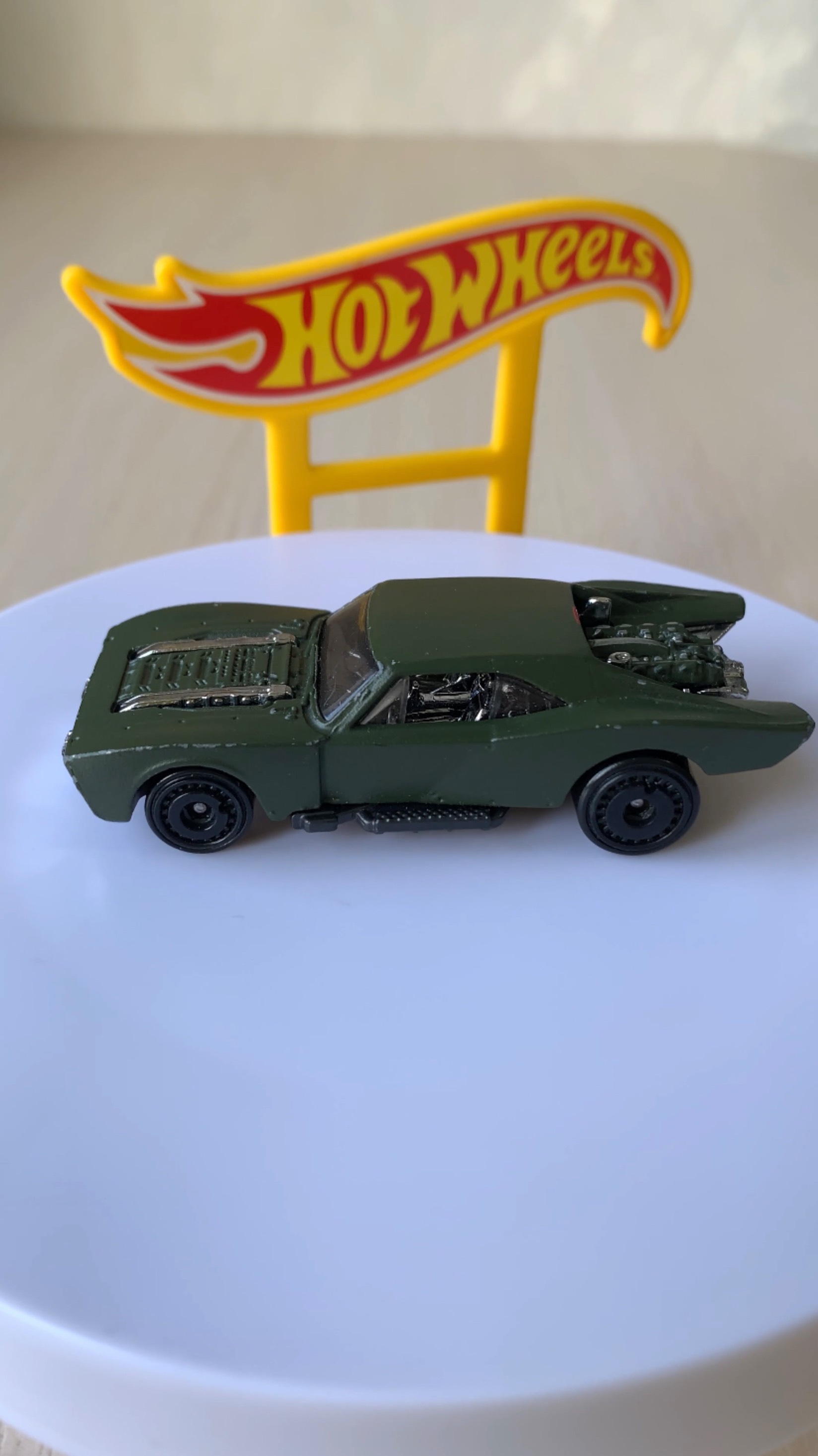 Hot wheels BATMOBILE 2022