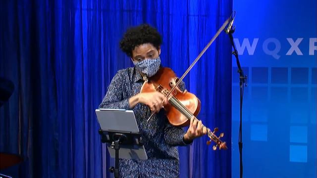 Jordan Bak Performs Bach's Sonata for Viola da Gamba and Harpsichord