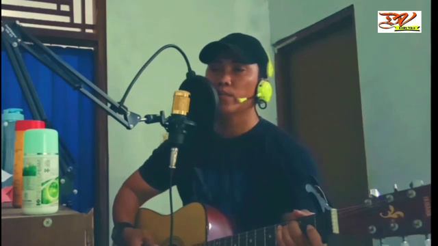 CAN'T HELP FALLING IN LOVE Delly Magelang
