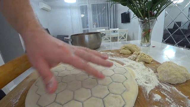 Пельмени домашние. Тесто для пельменей. Фарш для пельменей. Своими руками