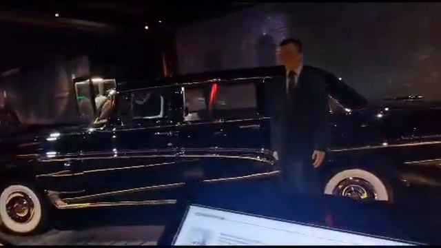 Выстовка Ретра автомобилей ВДНХ???
