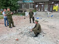 Когда перестанут обстреливать Донецк, власти наведут порядок и красоту