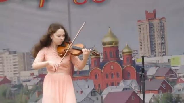 Лолита Погорелова.  13 лет. Пуччини "Тоска" - эстрадная обработка для скрипки.