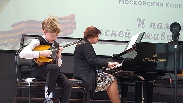 "ДШИ им.В.В.Крайнева" Чупрасов А., исп. Р.Н.П. "Как у наших у ворот", обработка С. Федорова