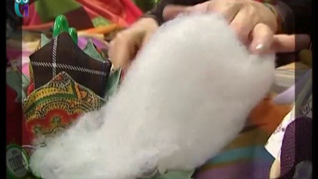 Sew warm things for ourselves and relatives from old fur, giving it the second textile life. Diy