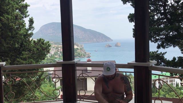 Ханг в Крыму