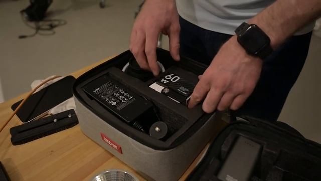 Как правильно ставить свет для съёмки блога? Тест Zhiyun Molus X100 и G60 | #ProСвет