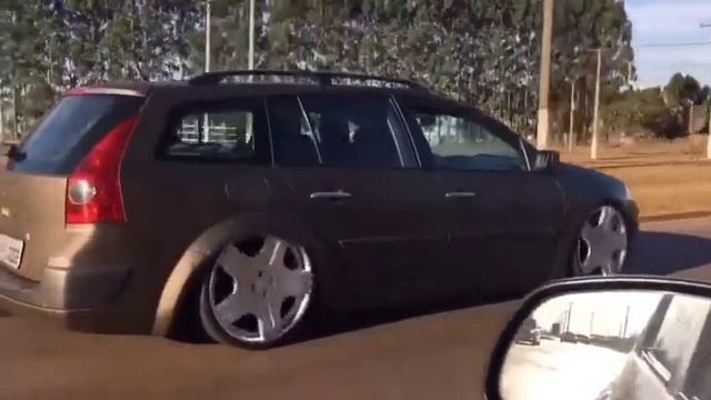 Megane nas 20