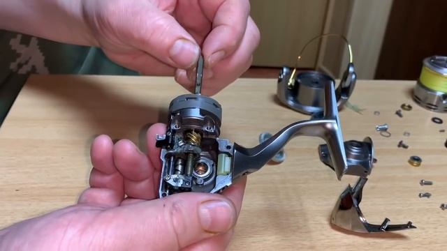 SHIMANO 11 TWINPOWER ТО  сравнение с 15 TWINPOWER