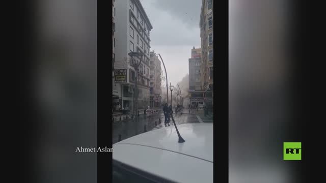 بالفيديو.. لحظة انهيار مبنى آخر في أورفة التركية بعد زلزال