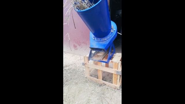 Измельчитель сена и соломы 22 кВт.
