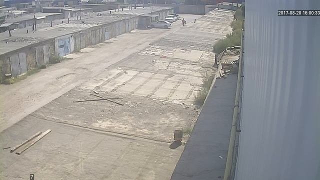 Вор вскрыл гараж 1