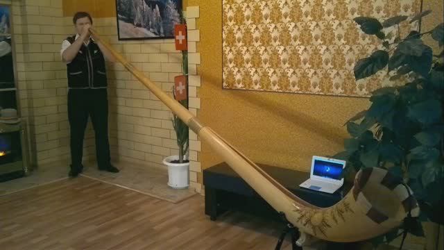 Hanspeter Reimann(Swiss-Brazil)  Alphorn-Polka, Eugene Nesmachny Полька для Альпийского рога