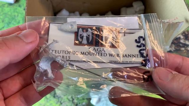 Unboxing Gripping Beast | Geschichte einer MEGA ODYSSEE oder "wieso BREXIT für Tabletop Mist ist"