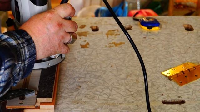 замена дверных петель