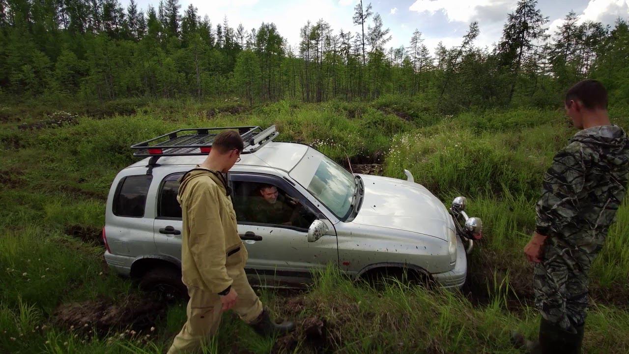 Off- road Чероки, Сузуки, ТЛК80 по болоту