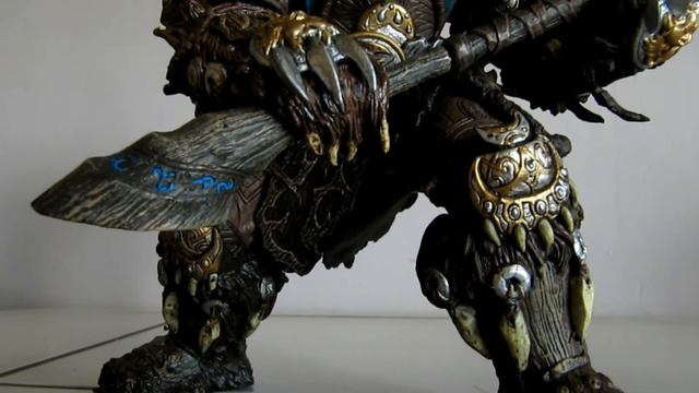 World of Warcraft Night Elf Druid: Broll Bearmantle Action Figure