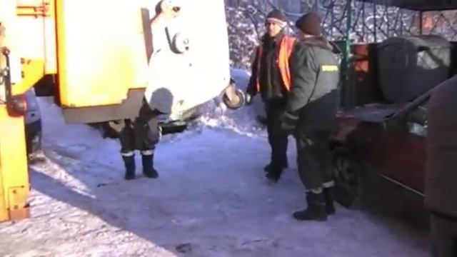 Авторская песня Московский Мусорщик.mp4