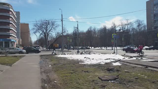 ЯНДЕКС ДОСТАВКА В НЕПРОСТЫЕ ВРЕМЕНА. КУРЬЕР НА АВТОМОБИЛЕ ВЗЯЛ СЛОТ