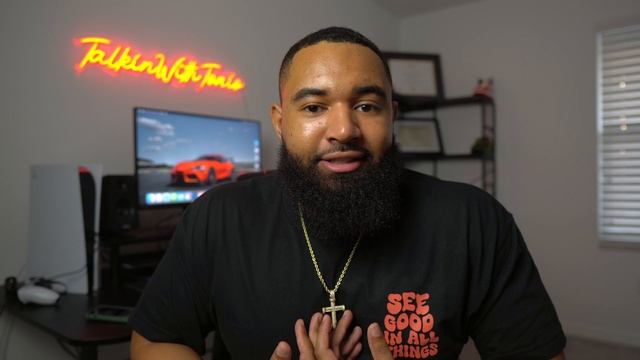 How To Market Your Clothing Brand to $10,000 A Month In 2024