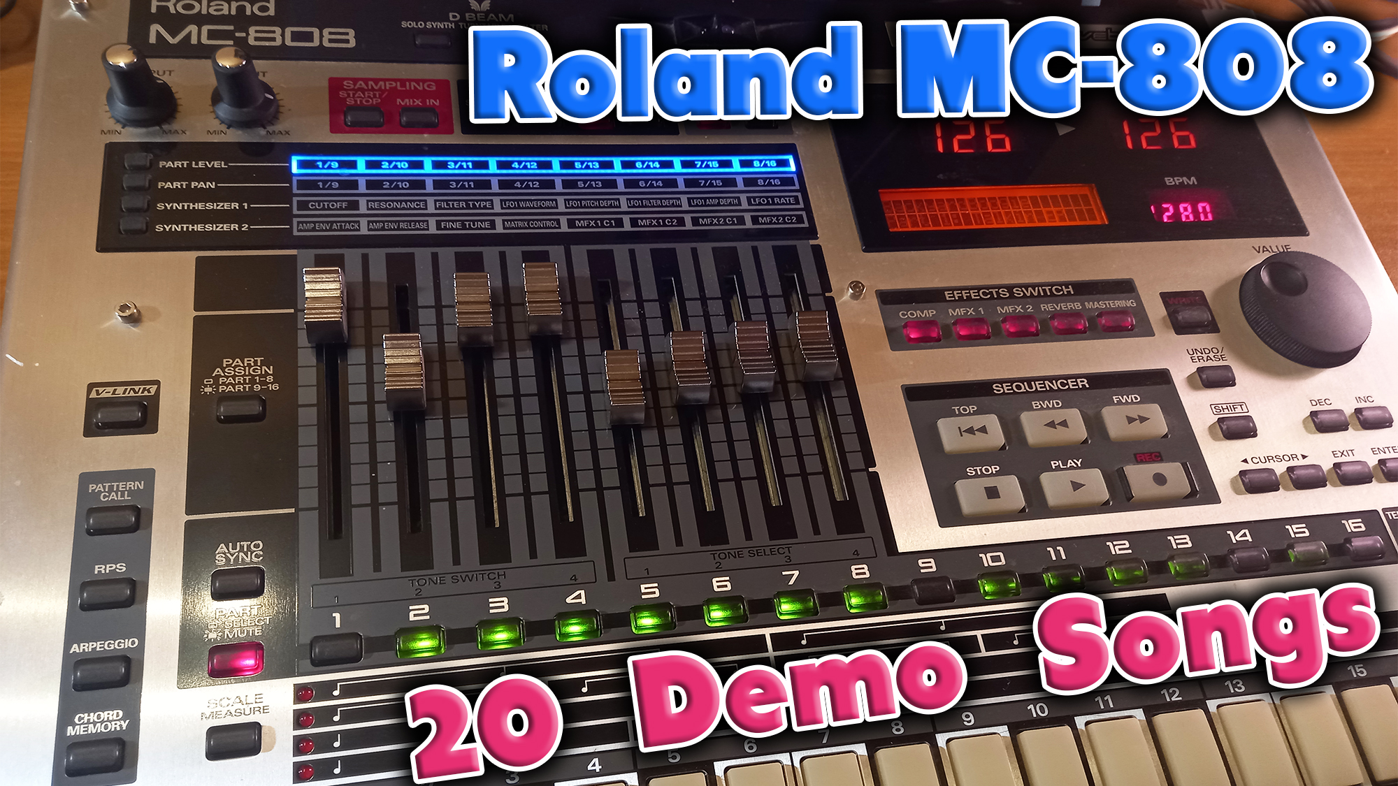 Семплирующий грувбокс 2006 года выпуска - Roland MC 808.  Слушаем 20 Demo songs.